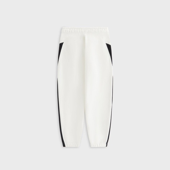 Kith Kids for Nike Sweatpant in “Sail” (Cream) Sweatpants Youth Size XL Fw25 - Picture 3 of 7